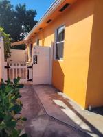 B&B Miami - Welcome Heart and Reliable Heart Vacation Houses - Bed and Breakfast Miami