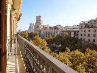 Apartment Eixample Esquerre Gran Via Balmes by Interhome