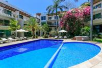 3-Level Condo with a Private Balcony & Rooftop Lounge - B&B Playa del Carmen