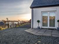 B&B Uig - Holiday Home Bay View by Interhome - Bed and Breakfast Uig