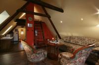 Apartments Zámoček Staré časy - B&B Poprad