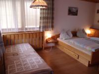 Apartment mit 2 Schlafzimmern und Badezimmer