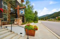 Ski In Out Luxury Condo 4657 I Huge Hot Tub I Great Views I Best Price I FREE Adventures Daily - Bed and Breakfast