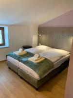 Familienzimmer mit Bergblick