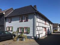 B&B Schleiden - Die kleine Villa OLEFant im historischen Ortskern von Schleiden-Olef - Bed and Breakfast Schleiden