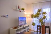 Ema apartment / quiet, lovely and cozy - Chambres d’hôtes Novi Sad