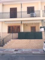 Precioso adosado con parking a 100 metros de la playa - B&B Playa de Mar