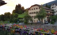 ATI Appartamento stile Chalet dell 800 nel cuore di Ortisei - B&B