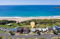 Paradise on Jones Beach Kiama - Beachfront unit with direct beach access & views - Bed and Breakfast