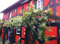 B&B Windach - Ferienwohnung Rotes Fachwerkhaus - Bed and Breakfast Windach