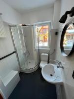 Doppelzimmer mit Gemeinschaftsbad