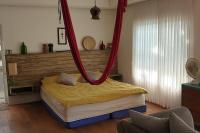 B&B Rejovot - דירת סטודיו מעוצבת עם מרפסת גג גדולה - Bed and Breakfast Rejovot