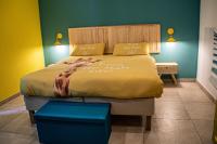 Large Double or Twin Room