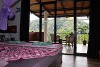 Chambre Double Standard - Vue sur Rocher d'Ella