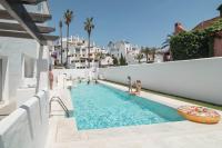 IVY-Modern 3 bedroom apt private garden - B&B