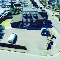 2 bedroom Large Town Centre Apartment FREE Parking - B&B
