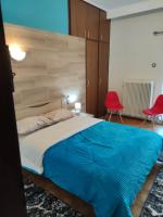 G M 5 ROOMS KENTRO in the heart of the city - Chambres d'hôtes Lárisa