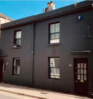 PopHaus Central Brighton - Glam Pad by the Station - Chambres d’hôtes