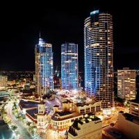 Beachside 2 BR Apt in the Heart of Surfers Paradise - Chevron Renaissance - free parking - B&B