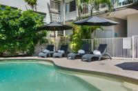 Surf Dance Apartments - B&B Coolum Beach