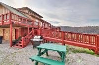 Cheery Pet-Friendly Studio with Shared Fire Pit - B&B Mountain View