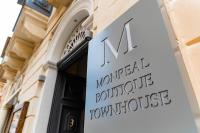Monreal Boutique Townhouse - R024RM1 - B&B Paola