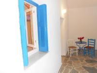 Livanios Studios - B&B Adamantas