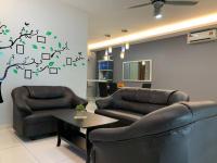 KS1 HOMESTAY SKY MIRROR DOUBLE STOREY HOUSE (4BR) - Ferienwohnung Kuala Selangor