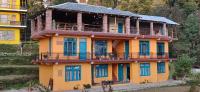 B&B Dharamsala - White Rabbit Guest House - Bed and Breakfast Dharamsala