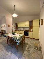 Trilocale Piazza Italia Orosei - IUN Q5292 - Bed and Breakfast