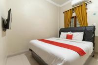 B&B Medan - RedDoorz At Joyce Guest House Medan - Bed and Breakfast Medan