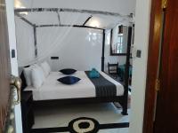 Deluxe Double Room with Balcony and Sea View