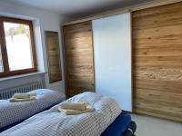 One-Bedroom Apartment 7