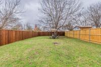 3Bedroom 2Bathroom close to historic downtown fast wifi - B&B McKinney