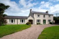 B&B Ballymoney - Knockanboy House - Bed and Breakfast Ballymoney