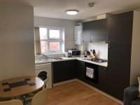 B&B Loughborough - 2nd Floor Town Centre Apt with FREE Parking - Bed and Breakfast Loughborough