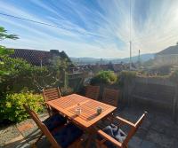 B&B Bath - Pass The Keys Beautiful 3 Bedroom House with Great Views of Bath - Bed and Breakfast Bath