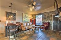 Tucson Home with Porch and Lavish Yard, Near Trails - Ferienwohnung Tucson