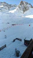 Pied des pistes, lumineux 4p, parking couvert - B&B La Mongie
