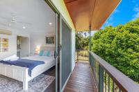 Hilltop Views - Cannonvale - B&B Airlie Beach