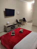 G M 3 ROOMS KENTPO in the heart of the city - Chambres d'hôtes Lárisa