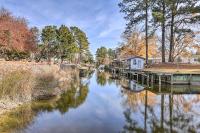 Pet-Friendly Cabin with Dock Fish and Explore! - B&B Oriental