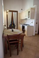 Appartement met Uitzicht op het Zwembad 