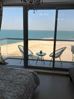BEAUTIFUL STUDIO APARTMENT IN AL MARJAN ISLAND - B&B