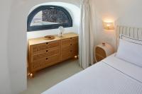 Villa con 2 Camere da Letto, Piscina all'Aperto Riscaldata e Vista Caldera