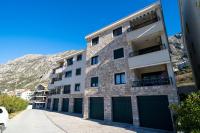 Boka View Luxury Suite - With free Garage Parking - Bed and Breakfast Kotor