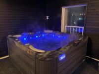 Luxury City Apartments, Penthouse - B&B