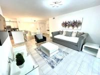 B&B Miami - Yacht Club 2 Bedroom and 2 Bathroom With Baby Crib & Free Parking - Bed and Breakfast Miami