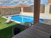 Acogedora casa rural con piscina particular Barlow TR-CC-00426 - B&B Abadía
