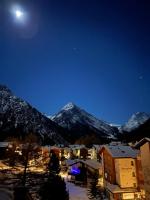 Charming and Bright Studio with Great View - B&B Saas-Fee